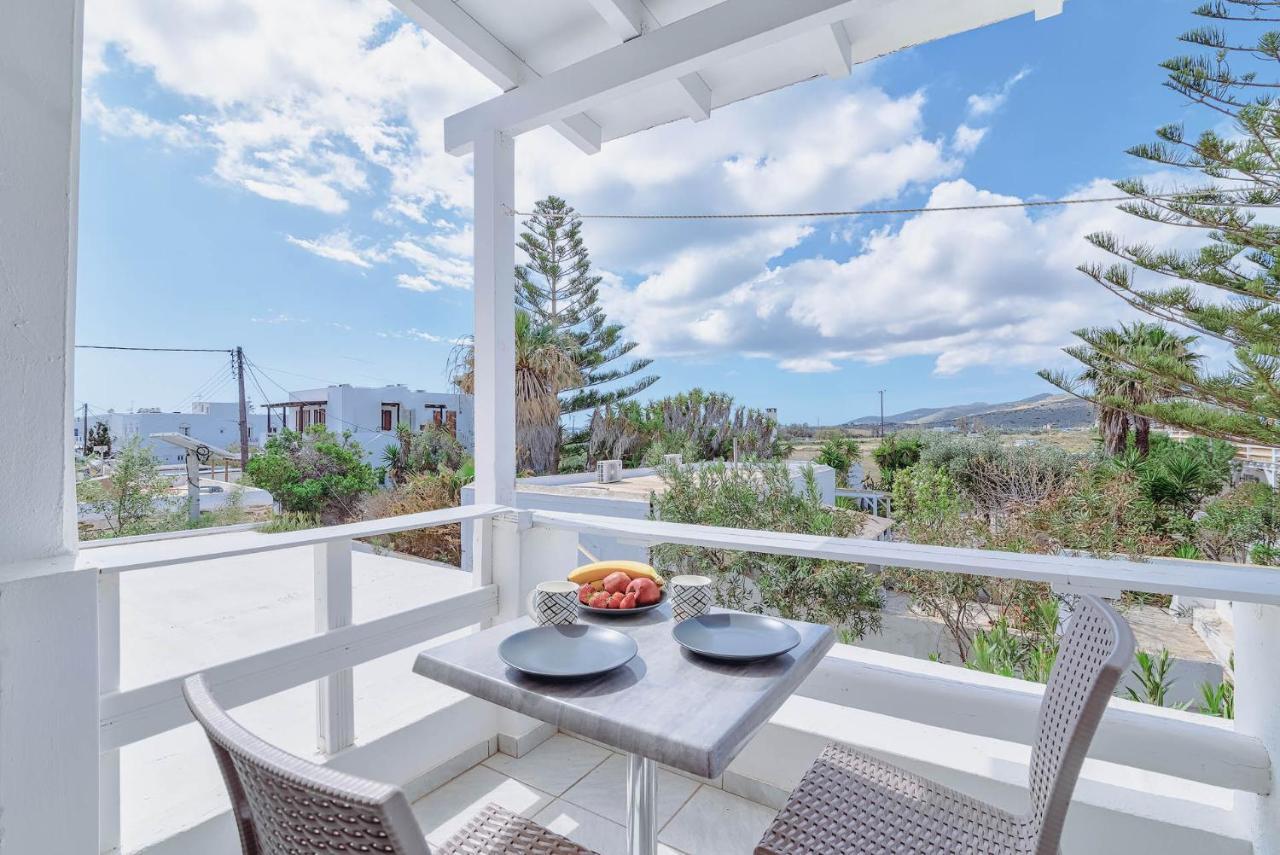 Pavlos Place Hotel